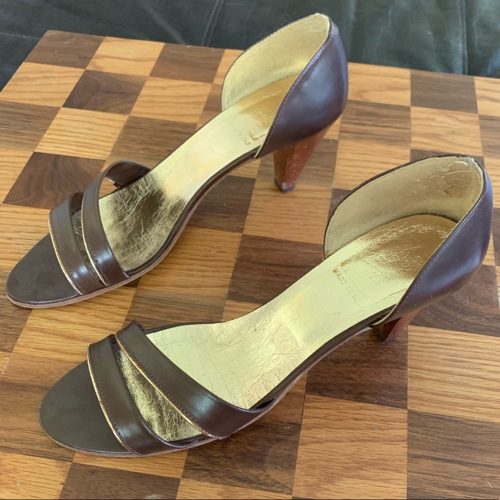 Brown w/ Gold Woman’s Trim Slip On Dress Sandals Size 7 EUC